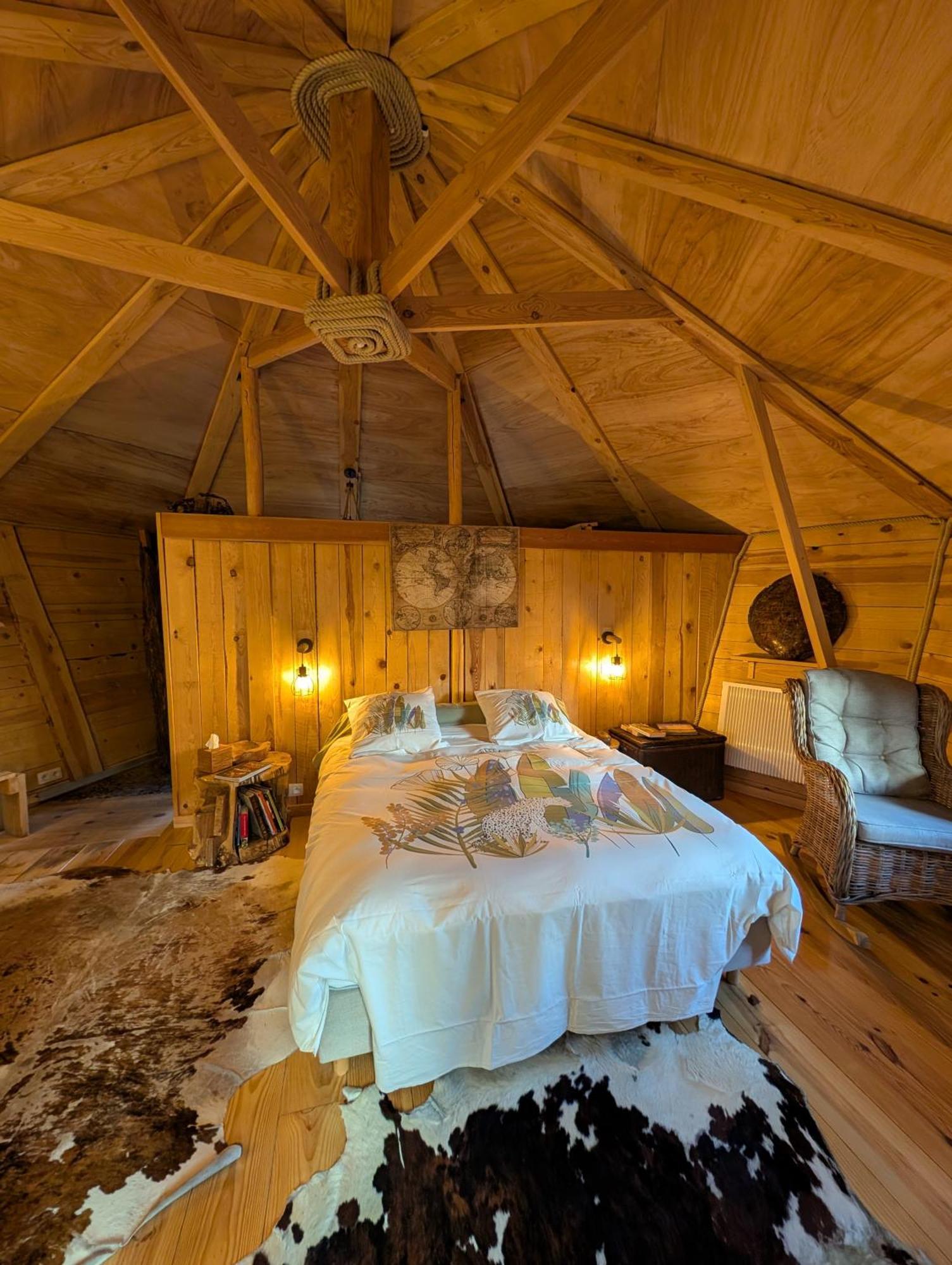 B&B La Cabane Du Bois Dormant Спа Екстериор снимка